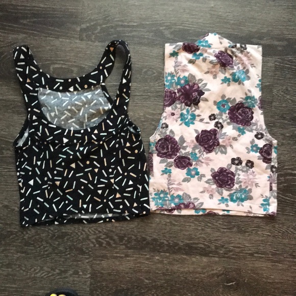 Bundle Crop Tops! - Picture 2 of 2